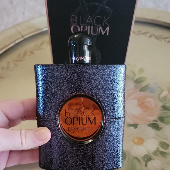 Yves Saint Laurent Black Opium Glitter Bottle 5 Fl. Oz (NIB) - Picture 2 of 10